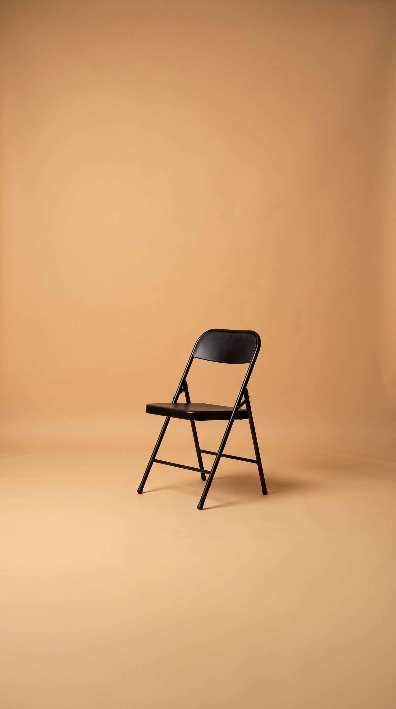 Studio Beige — empty set